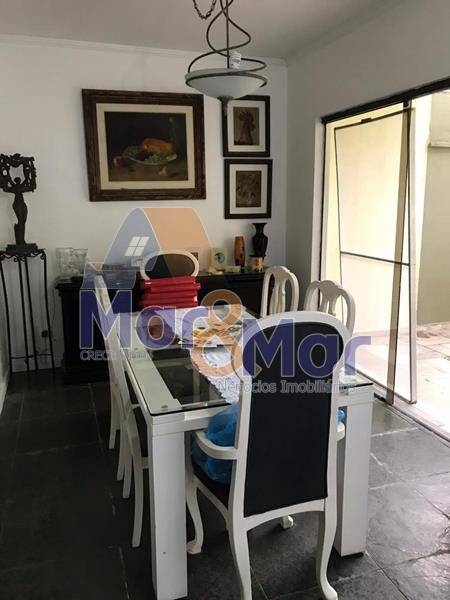 Casa-3-dormitorios-Pitangueiras