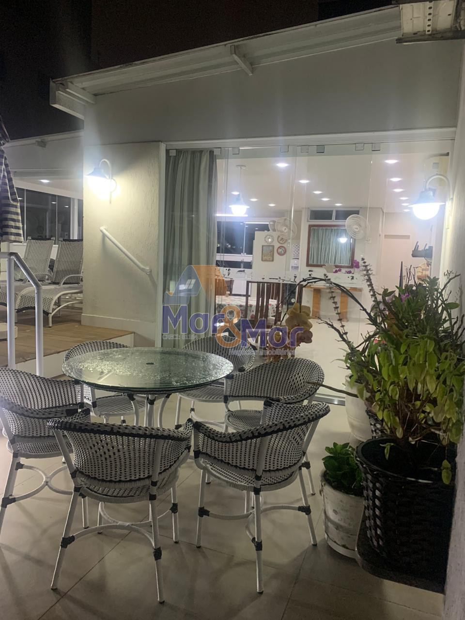 Apartamento GUARUJÁ - SP