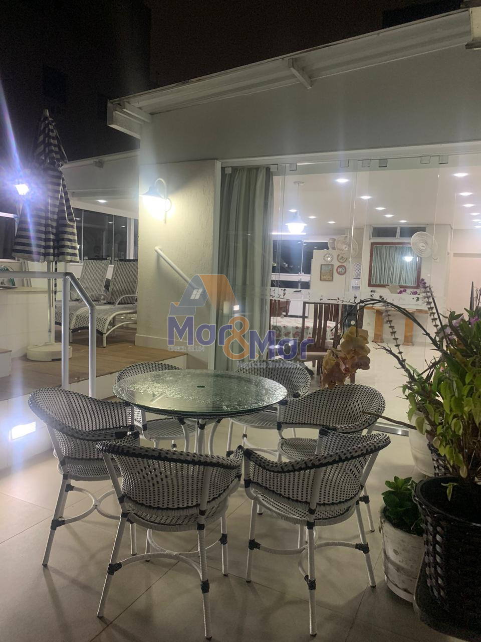 Apartamento GUARUJÁ - SP