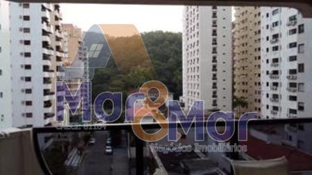 Apartamento na Praia das Pitangueiras, Guarujá - SP