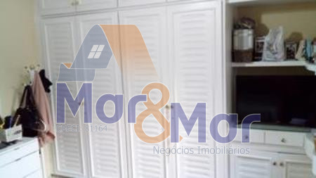 Apartamento na Praia das Pitangueiras, Guarujá - SP