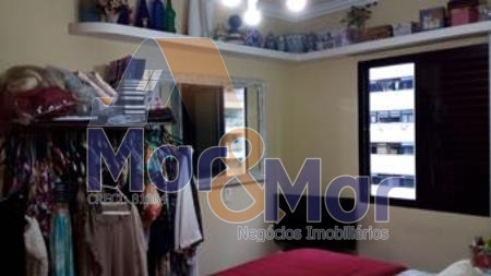 Apartamento na Praia das Pitangueiras, Guarujá - SP