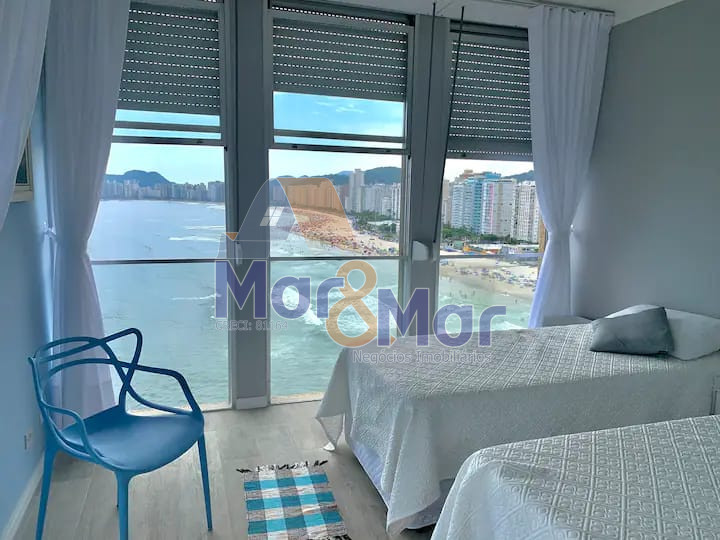Apartamento Frente ao Mar nas Pitangueiras, Guarujá - SP