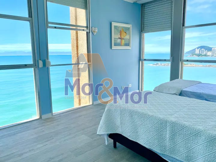 Apartamento Frente ao Mar nas Pitangueiras, Guarujá - SP