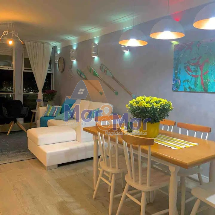 Apartamento Frente ao Mar nas Pitangueiras, Guarujá - SP