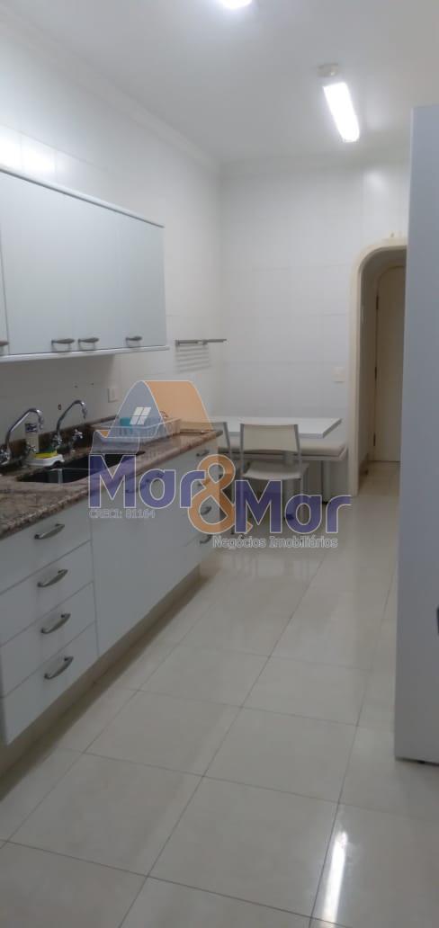 Apartamento Frente ao Mar nas Pitangueiras, Guarujá - SP
