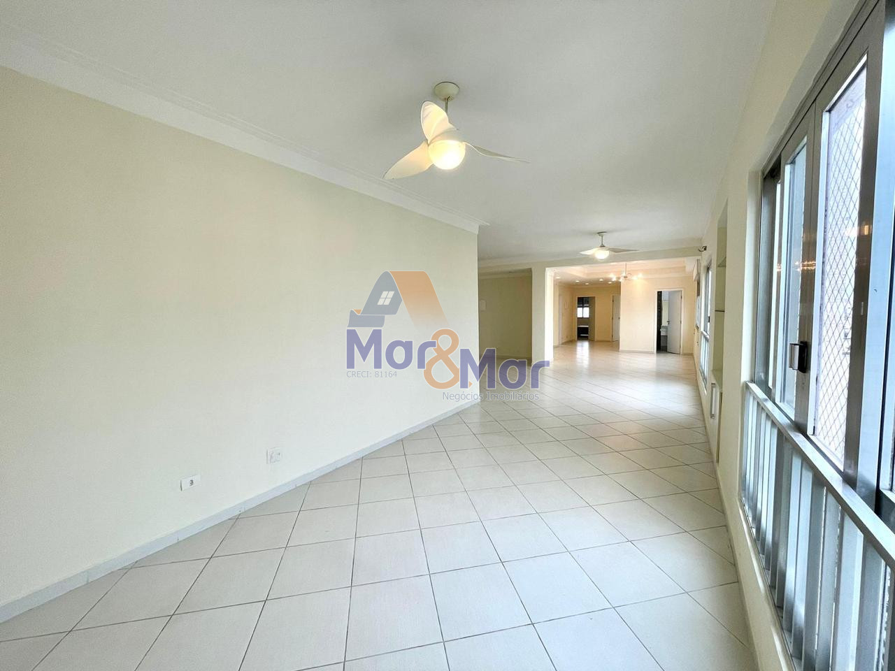 Apartamento GUARUJÁ - SP