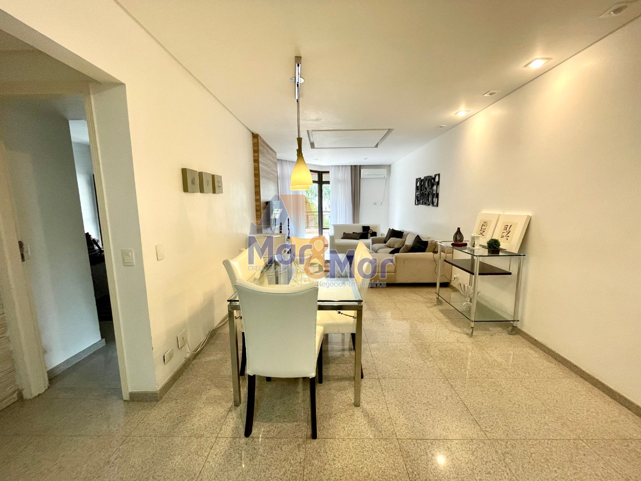 Apartamento-2-dormitorios-Pitangueiras