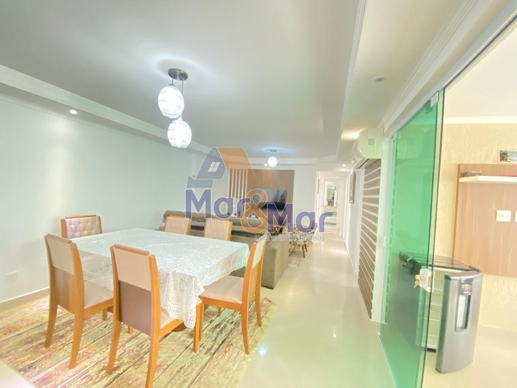 Apartamento na Praia das Pitangueiras, Guarujá - SP