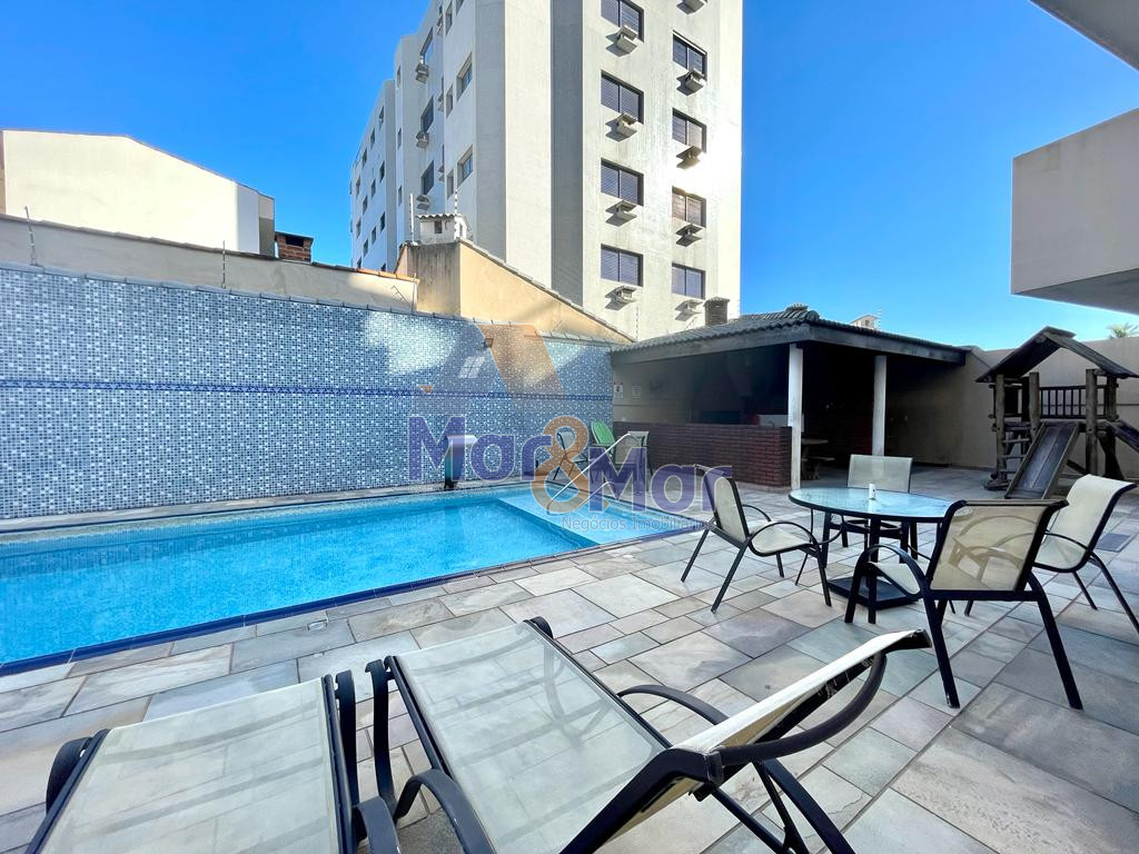 Apartamento na Praia da Enseada, Guarujá - SP