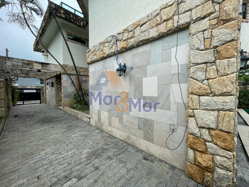Casa em alvenaria GUARUJÁ - SP