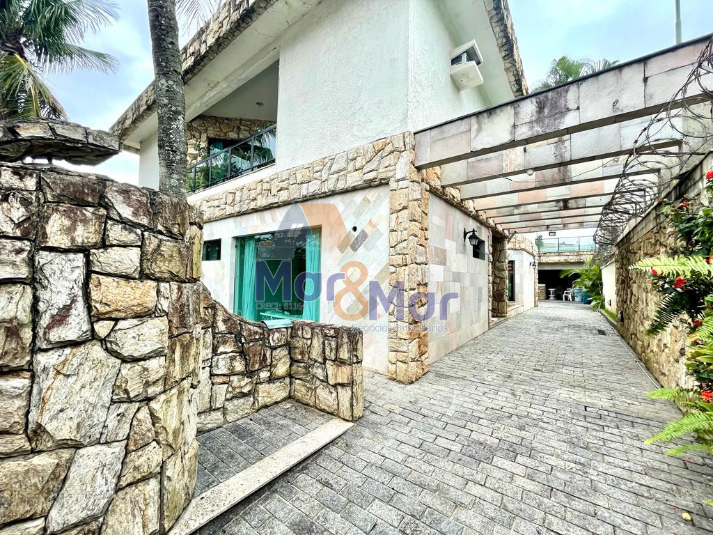 Casa em alvenaria GUARUJÁ - SP