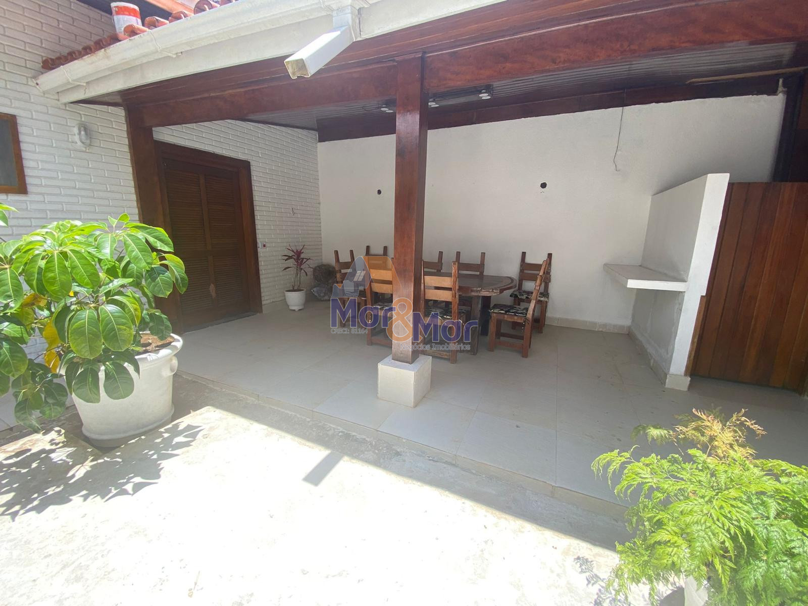 Casa em alvenaria na Praia da Enseada!
