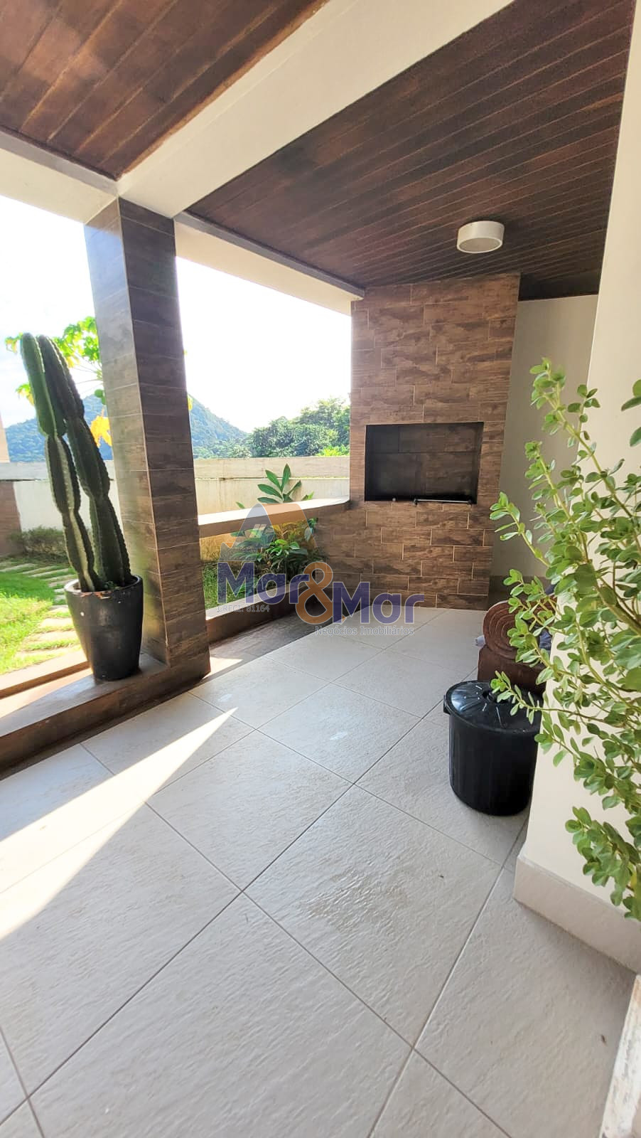 Casa em alvenaria GUARUJÁ - SP