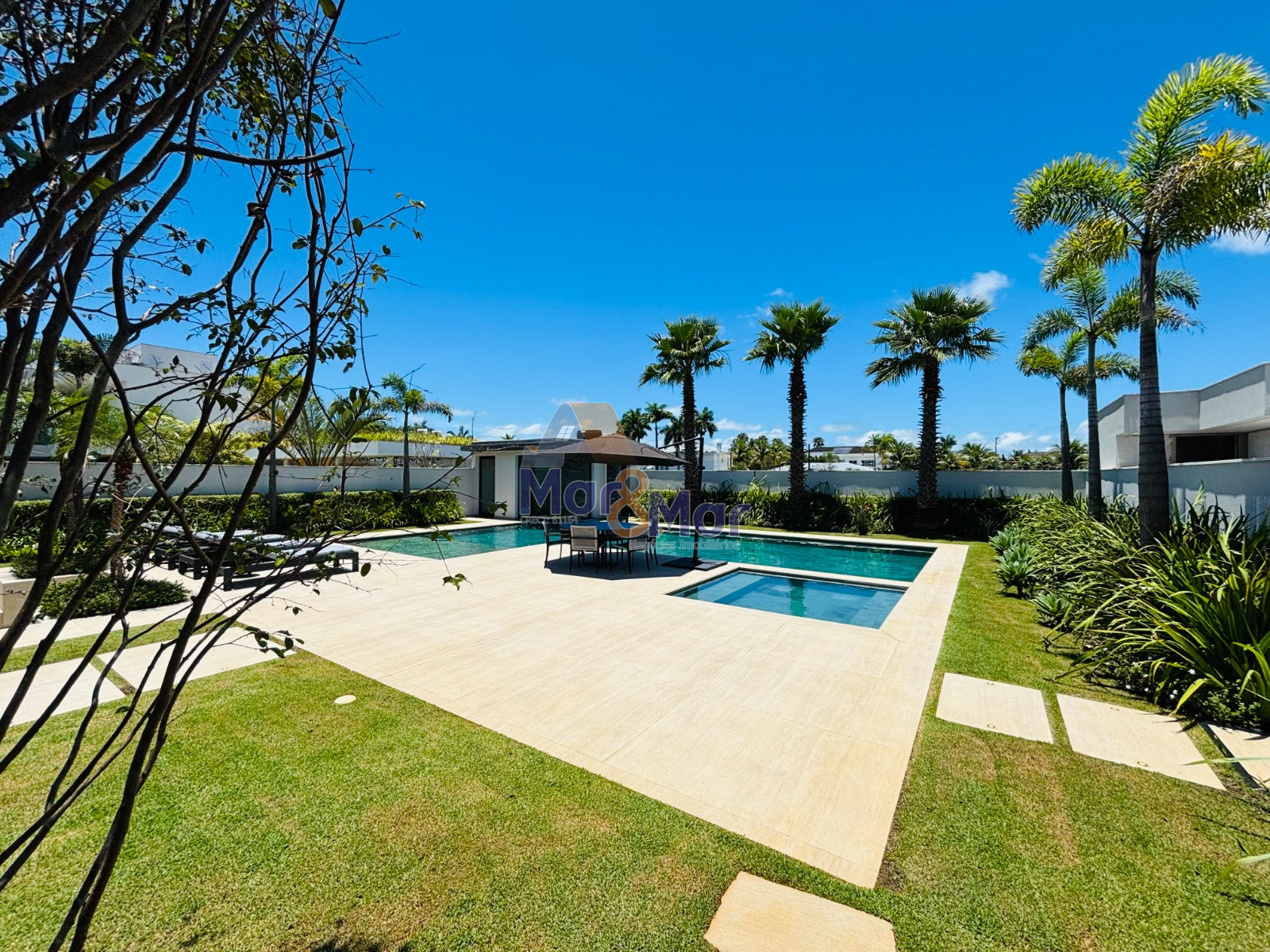 Casa em alvenaria GUARUJÁ - SP