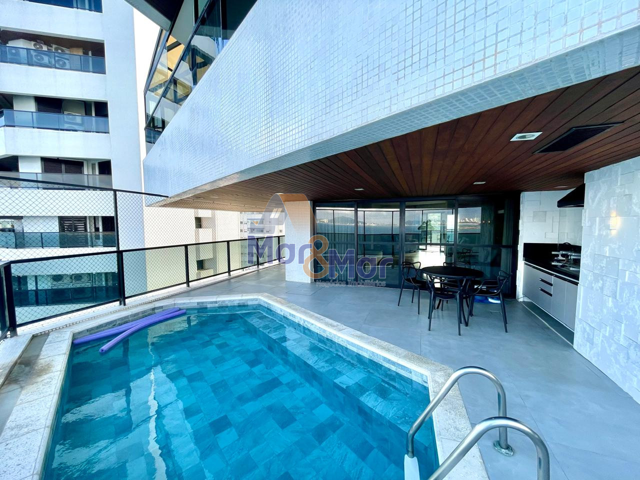 Casa em alvenaria GUARUJÁ - SP