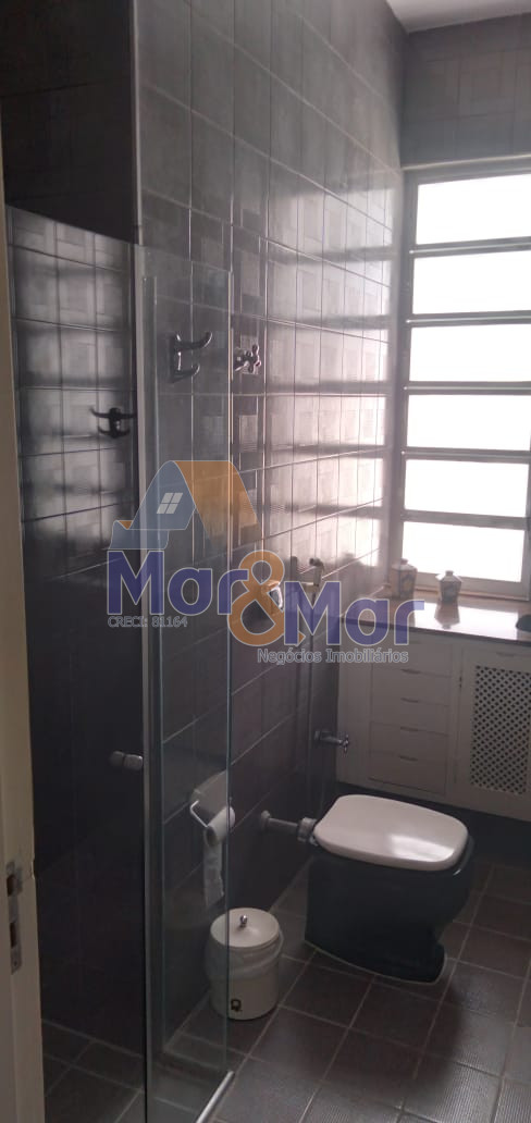 Apartamento Frente ao Mar nas Pitangueiras, Guarujá - SP