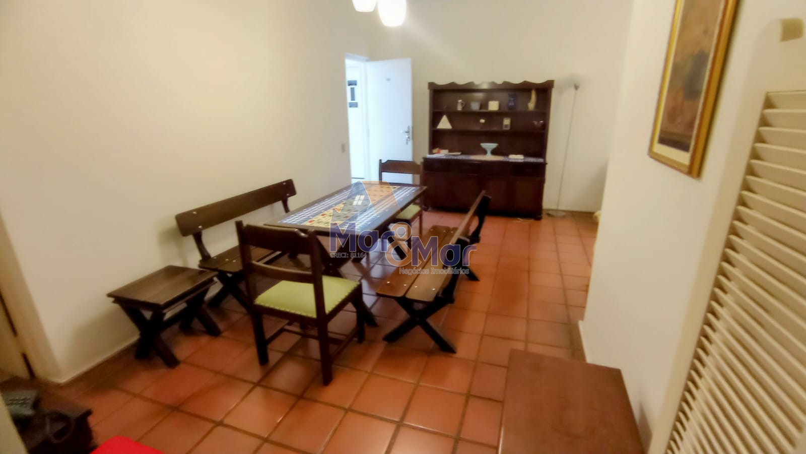 Apartamento na Praia das Pitangueiras, Guarujá - SP