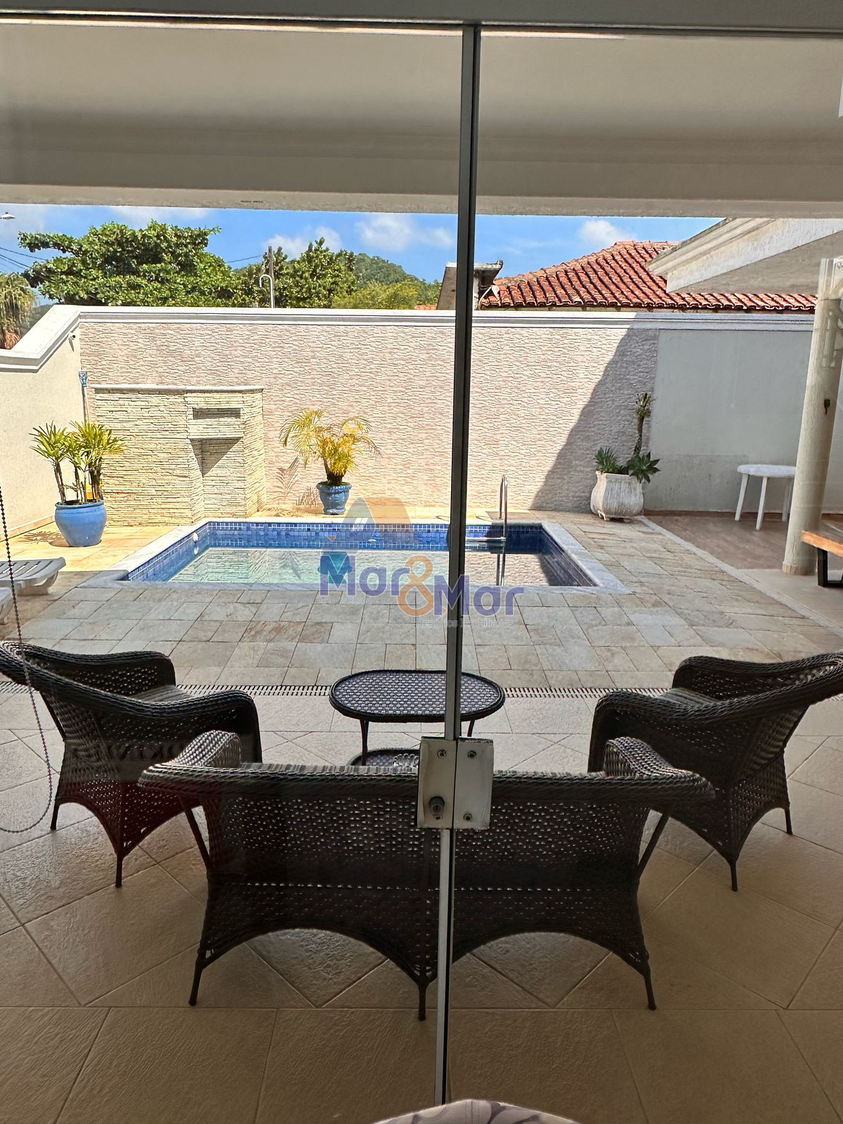 Casa à Venda Praia do Tombo - GUARUJÁ - SP