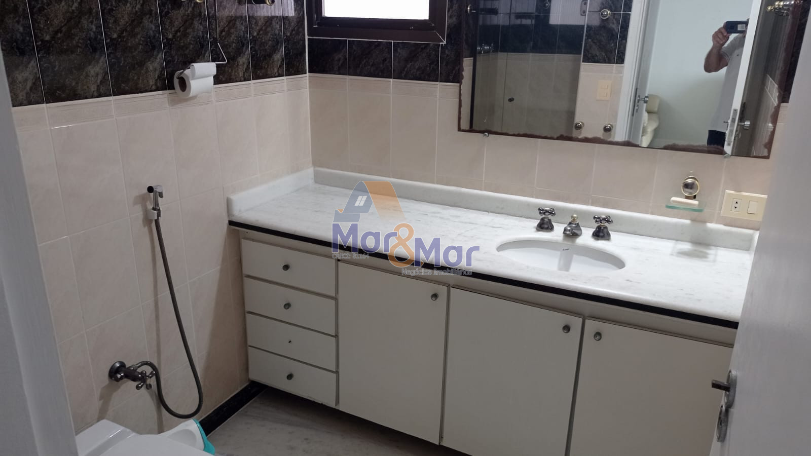 Apartamento GUARUJÁ - SP