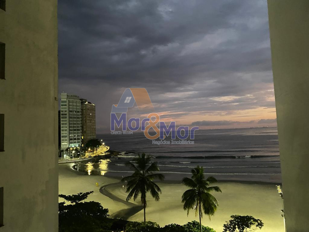 Apartamento Frente ao Mar nas Pitangueiras, Guarujá - SP