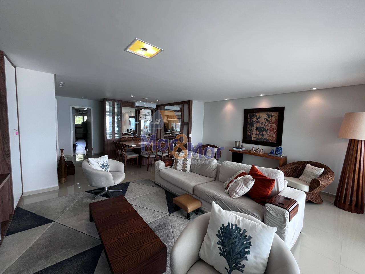 Apartamento Frente ao Mar, Praia da Enseada - GUARUJÁ - SP