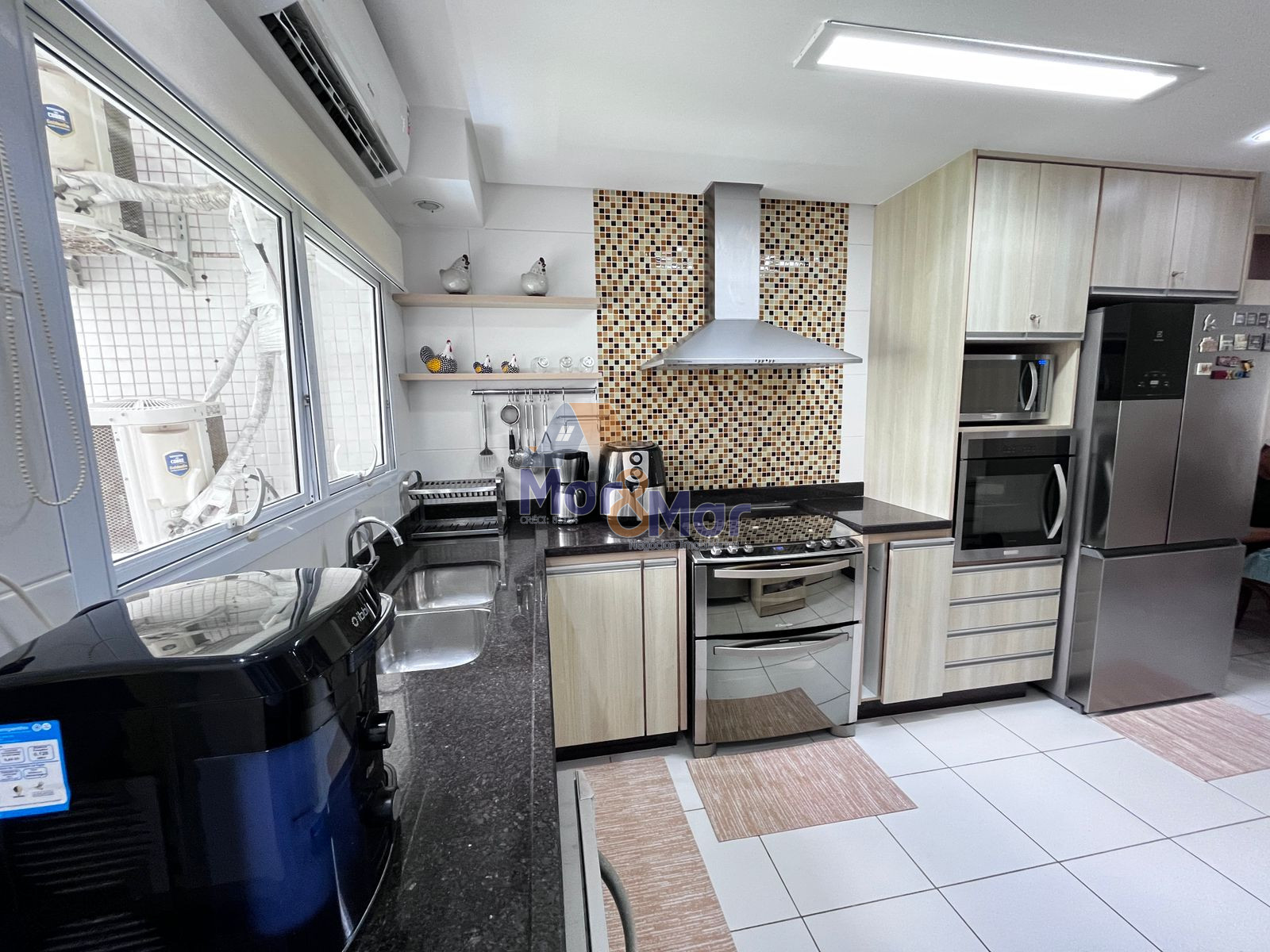 Apartamento Frente ao Mar, Praia da Enseada - GUARUJÁ - SP