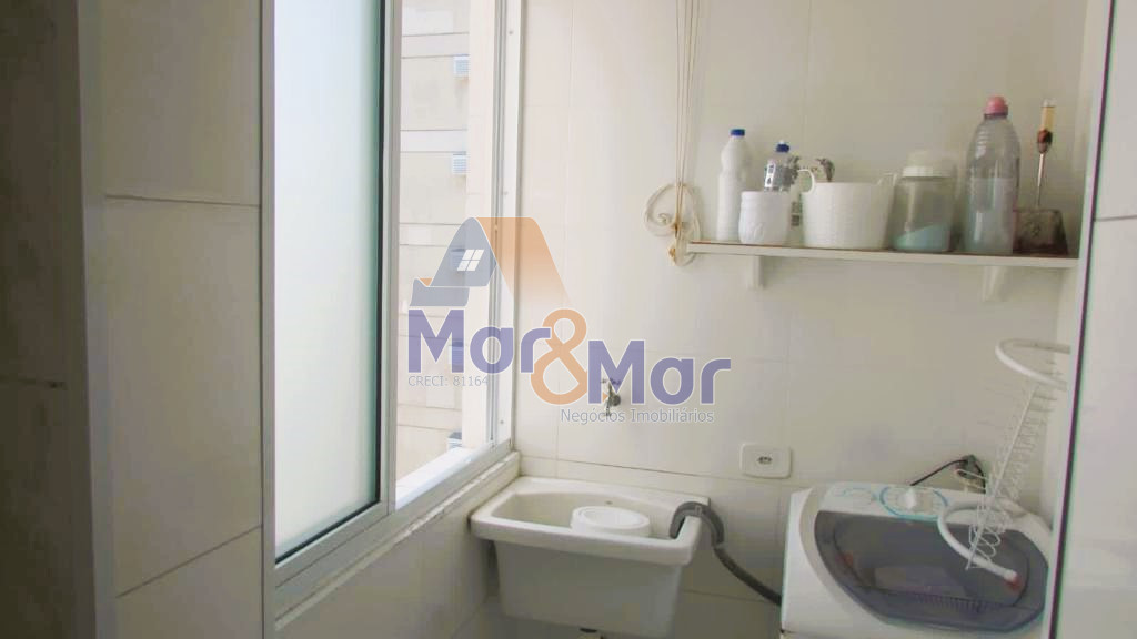 Apartamento na Praia das Pitangueiras, Guarujá - SP