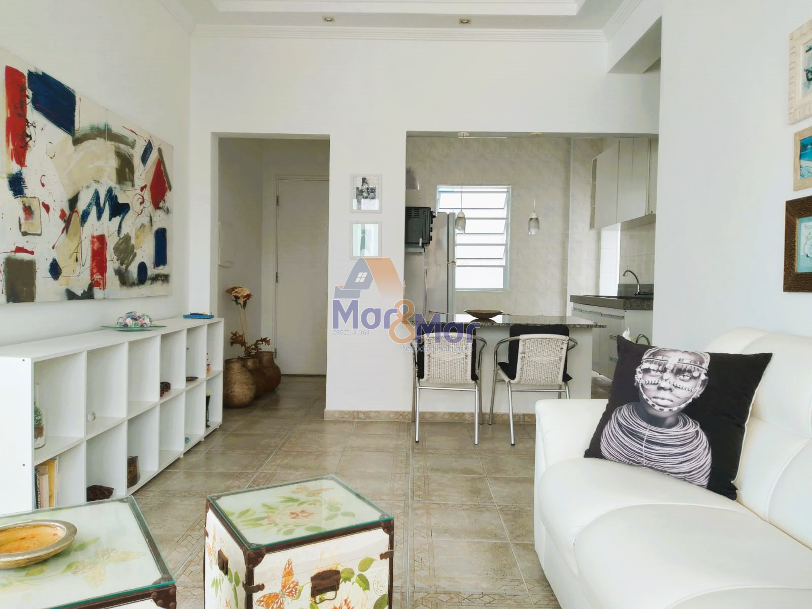 Apartamento na Praia das Pitangueiras, Guarujá - SP