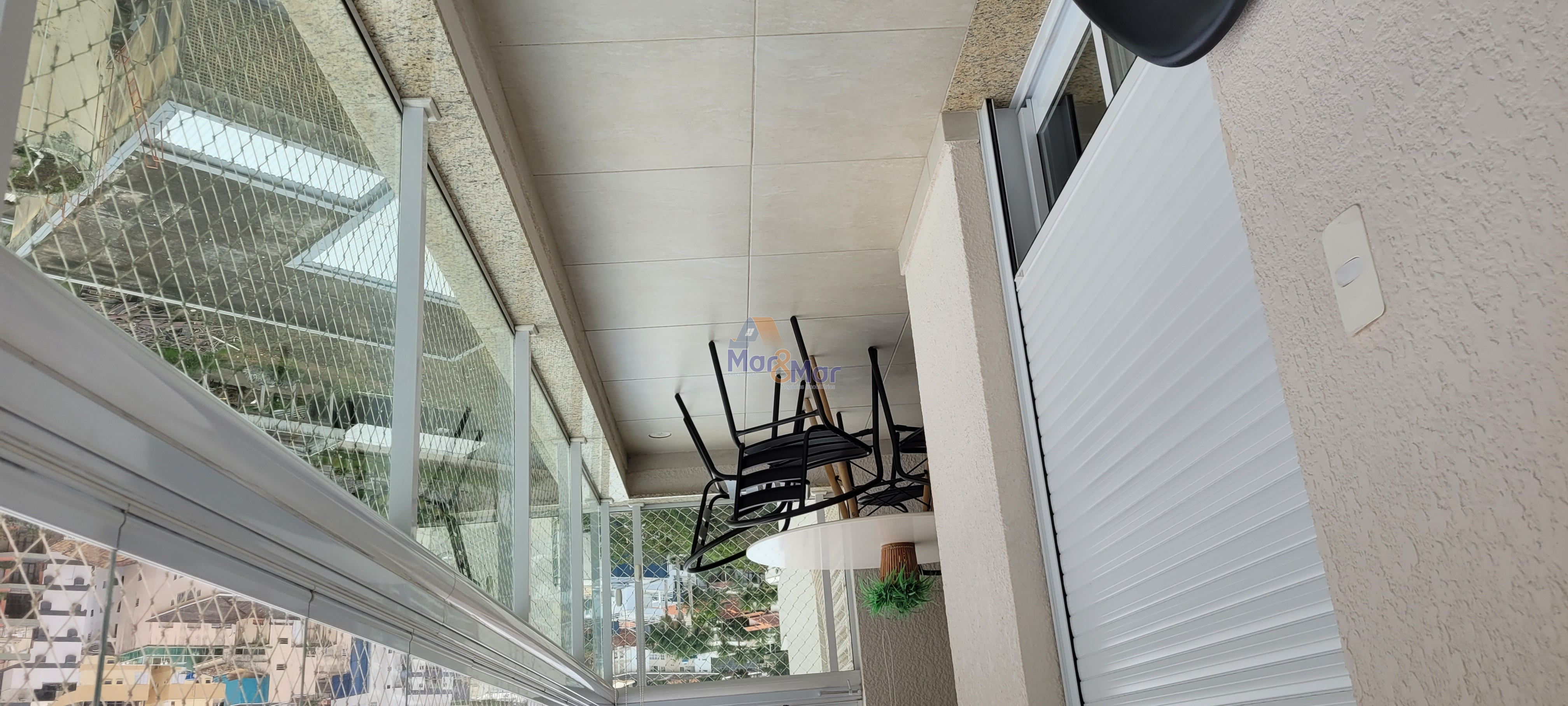 Apartamento na Praia da Enseada, Guarujá - SP
