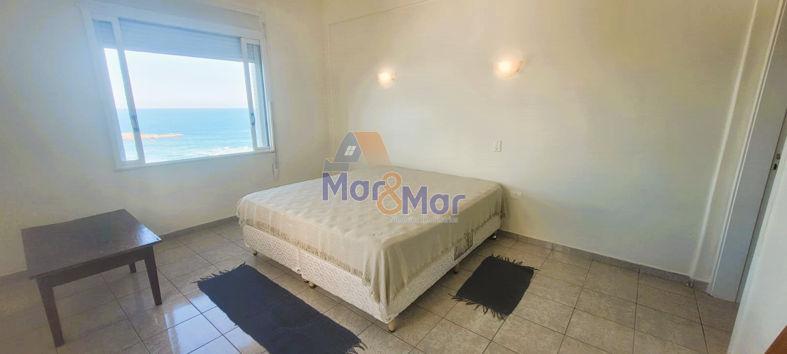 Apartamento Frente ao Mar-3-dormitorios-Pitangueiras