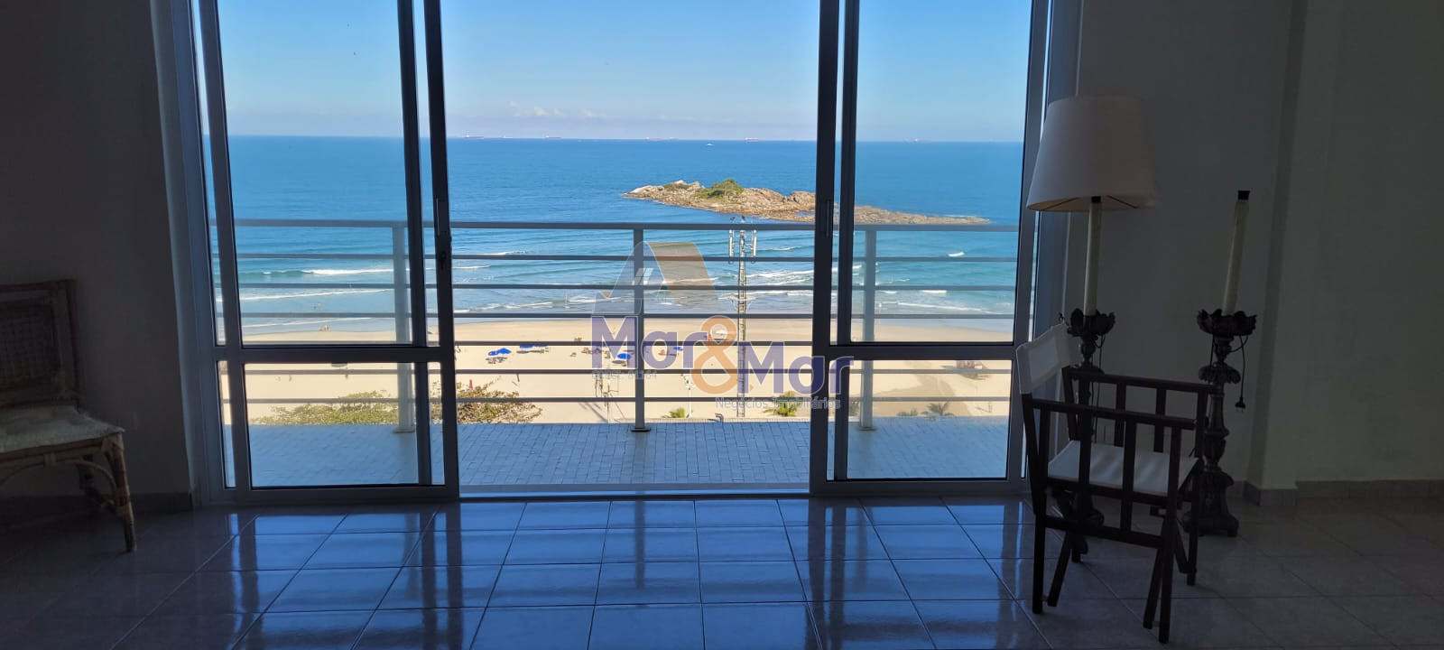 Apartamento Frente ao Mar-3-dormitorios-Pitangueiras
