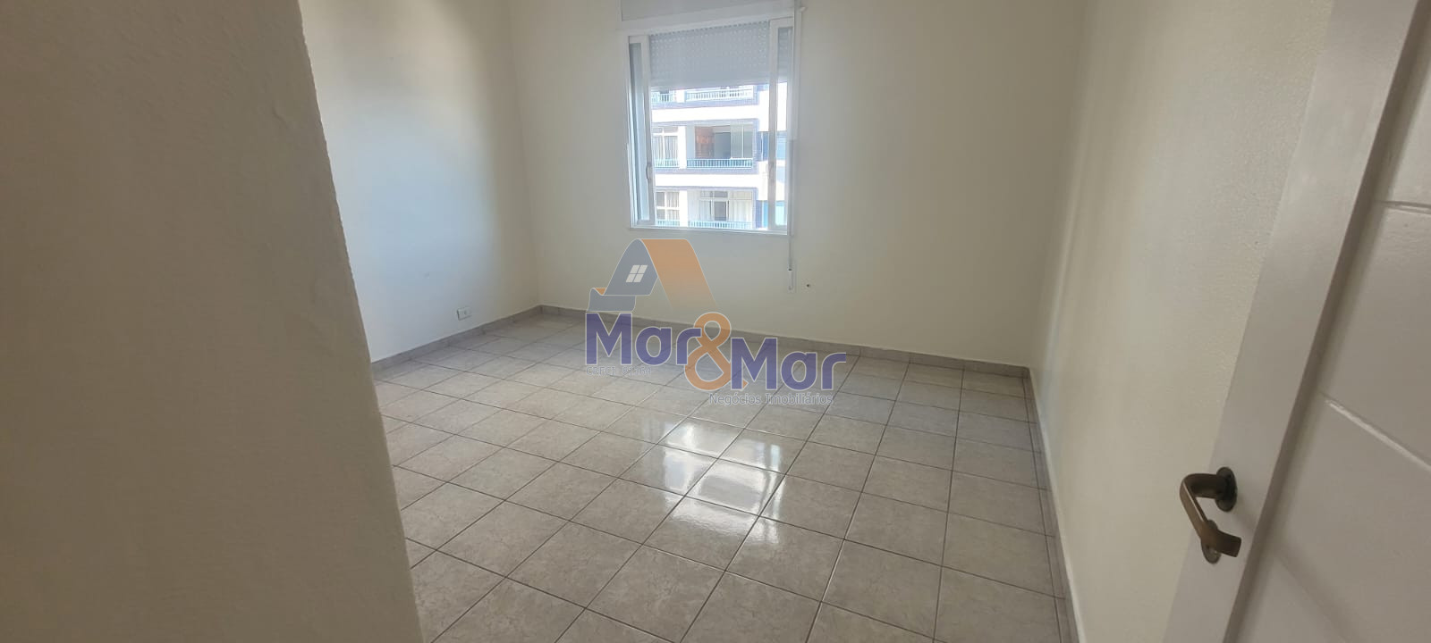 Apartamento Frente ao Mar-3-dormitorios-Pitangueiras