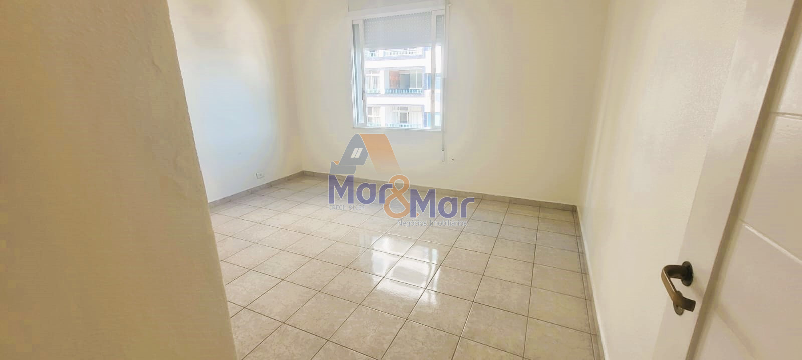Apartamento Frente ao Mar-3-dormitorios-Pitangueiras