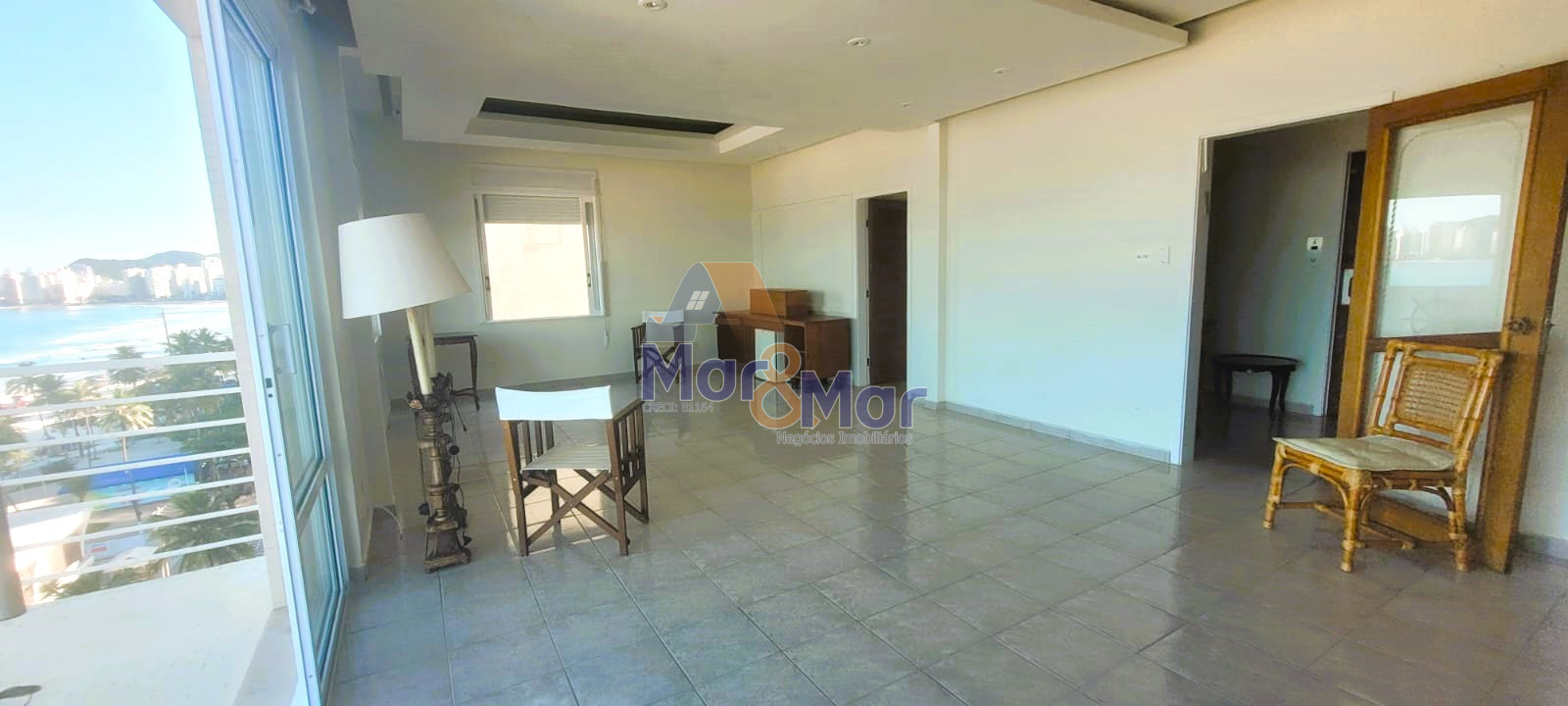 Apartamento Frente ao Mar-3-dormitorios-Pitangueiras