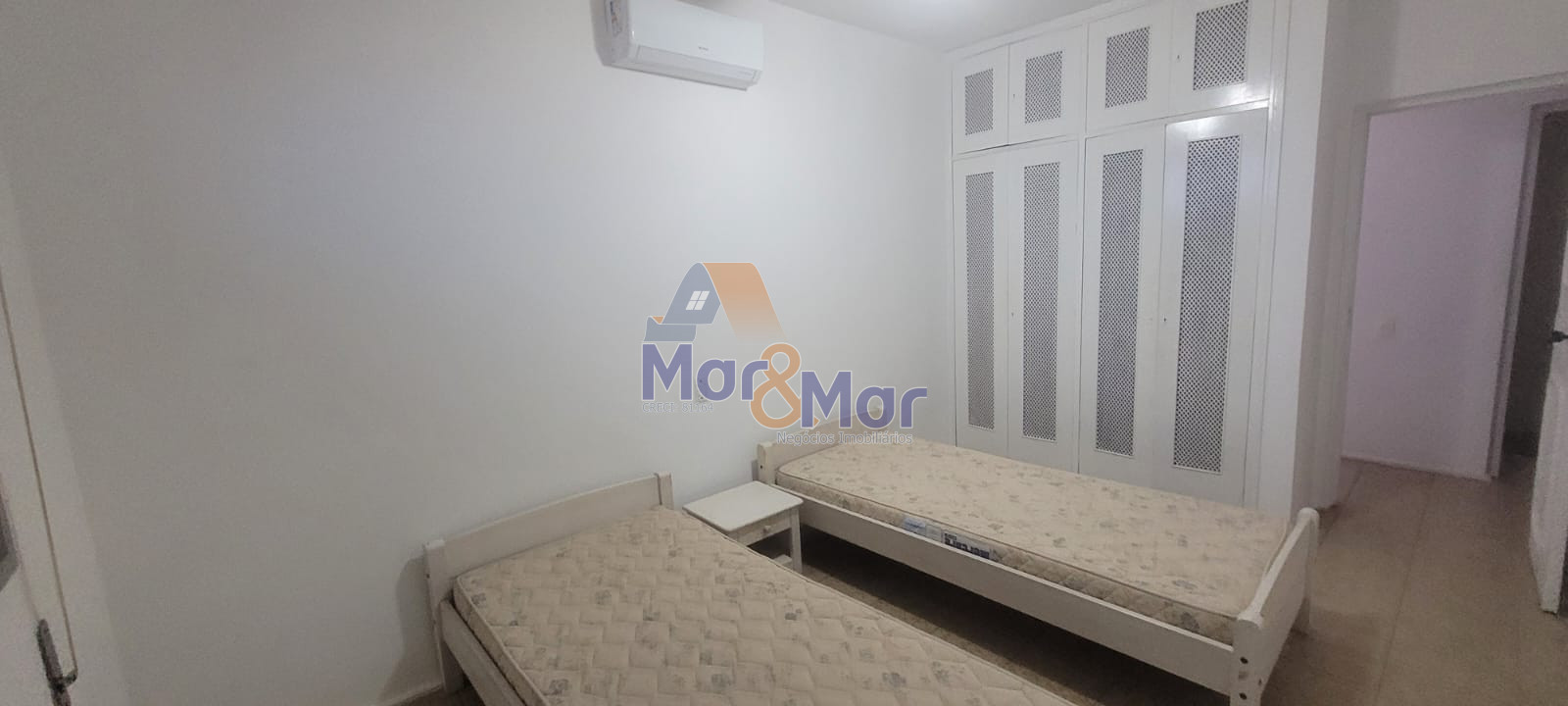 Apartamento Frente ao Mar-3-dormitorios-Pitangueiras