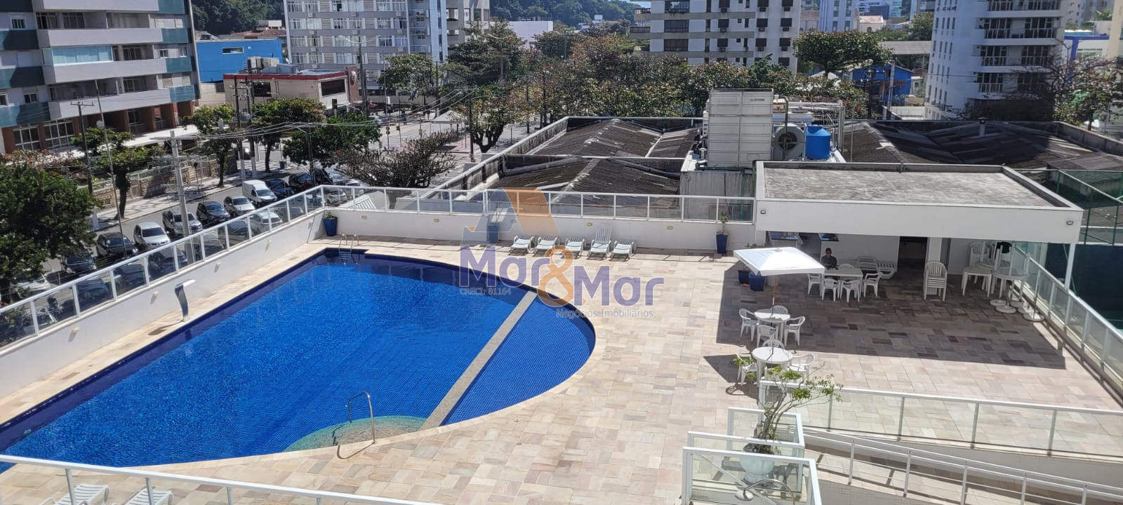 Apartamento Frente ao Mar-3-dormitorios-Pitangueiras