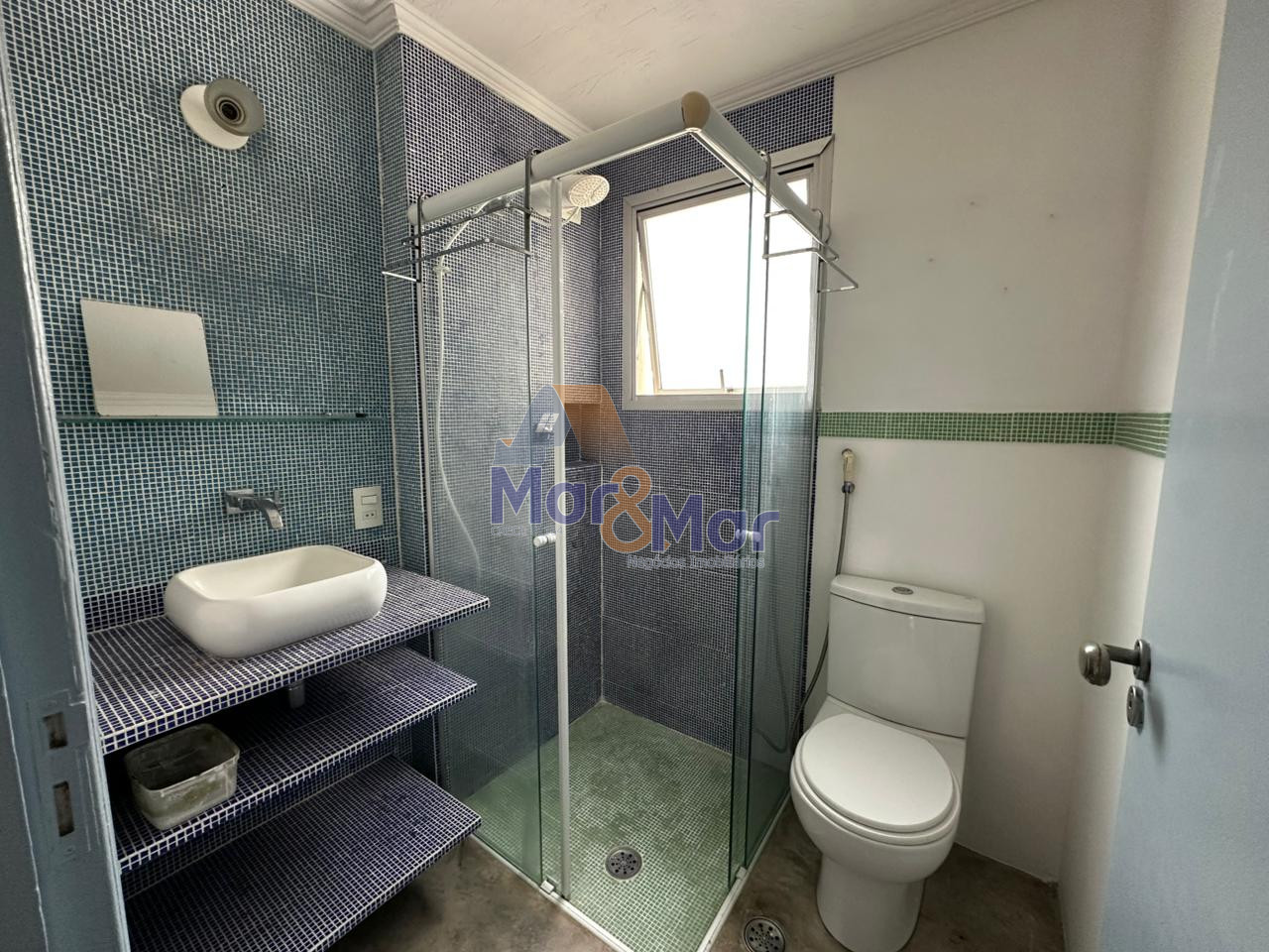 Apartamento na Praia da Enseada, Guarujá - SP
