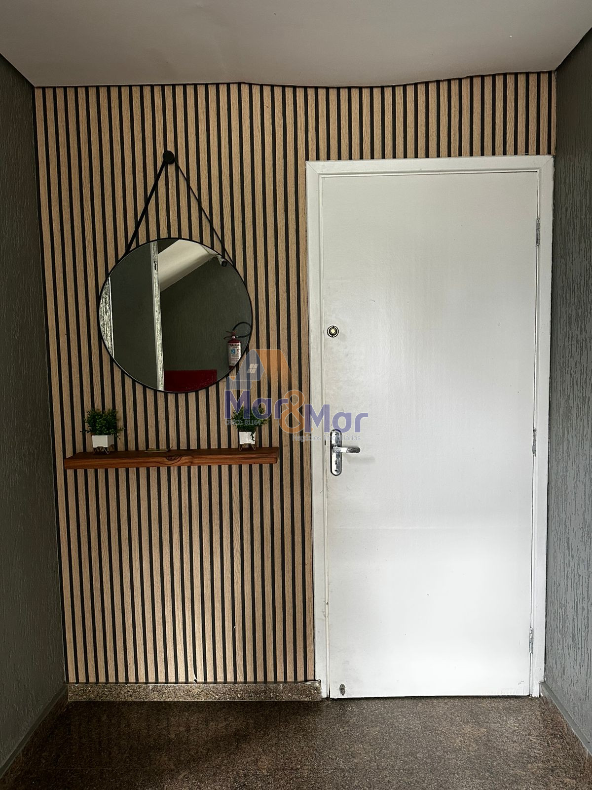 Apartamento na Praia da Enseada, Guarujá - SP