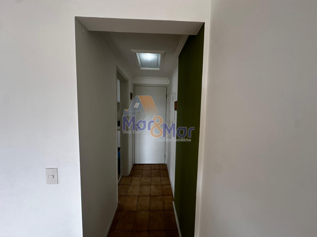 Apartamento na Praia da Enseada, Guarujá - SP