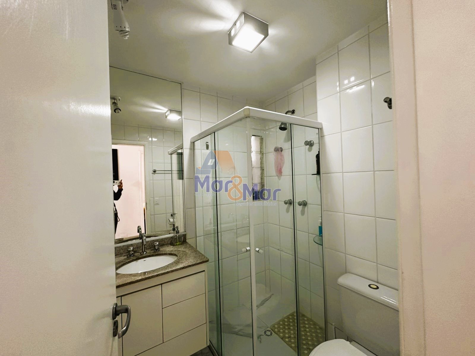 Apartamento Frente ao Mar, Astúrias, Guarujá - SP
