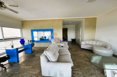 Apartamento Frente ao Mar nas Pitangueiras, Guarujá - SP