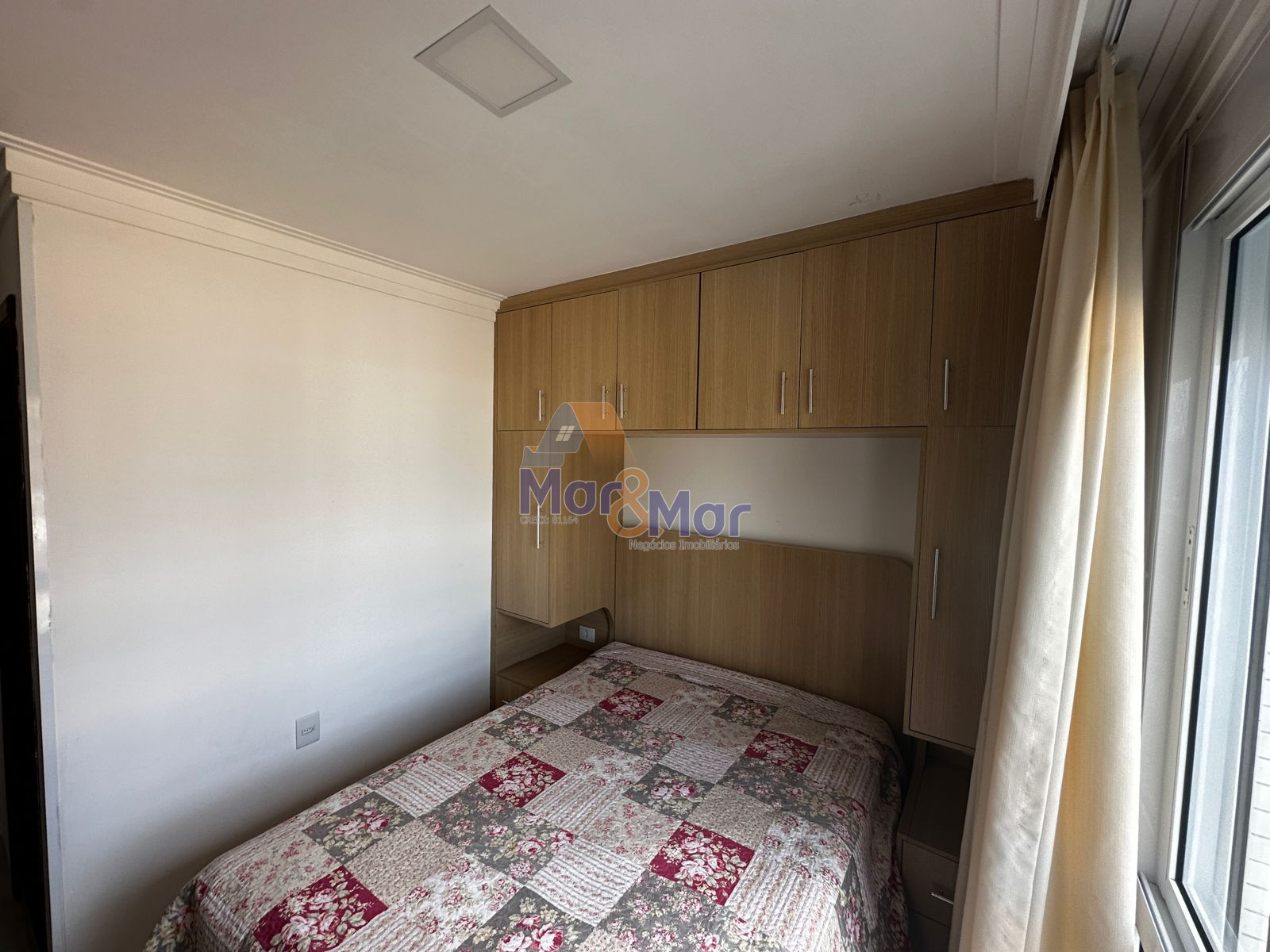 Apartamento Frente ao Mar nas Pitangueiras, Guarujá - SP