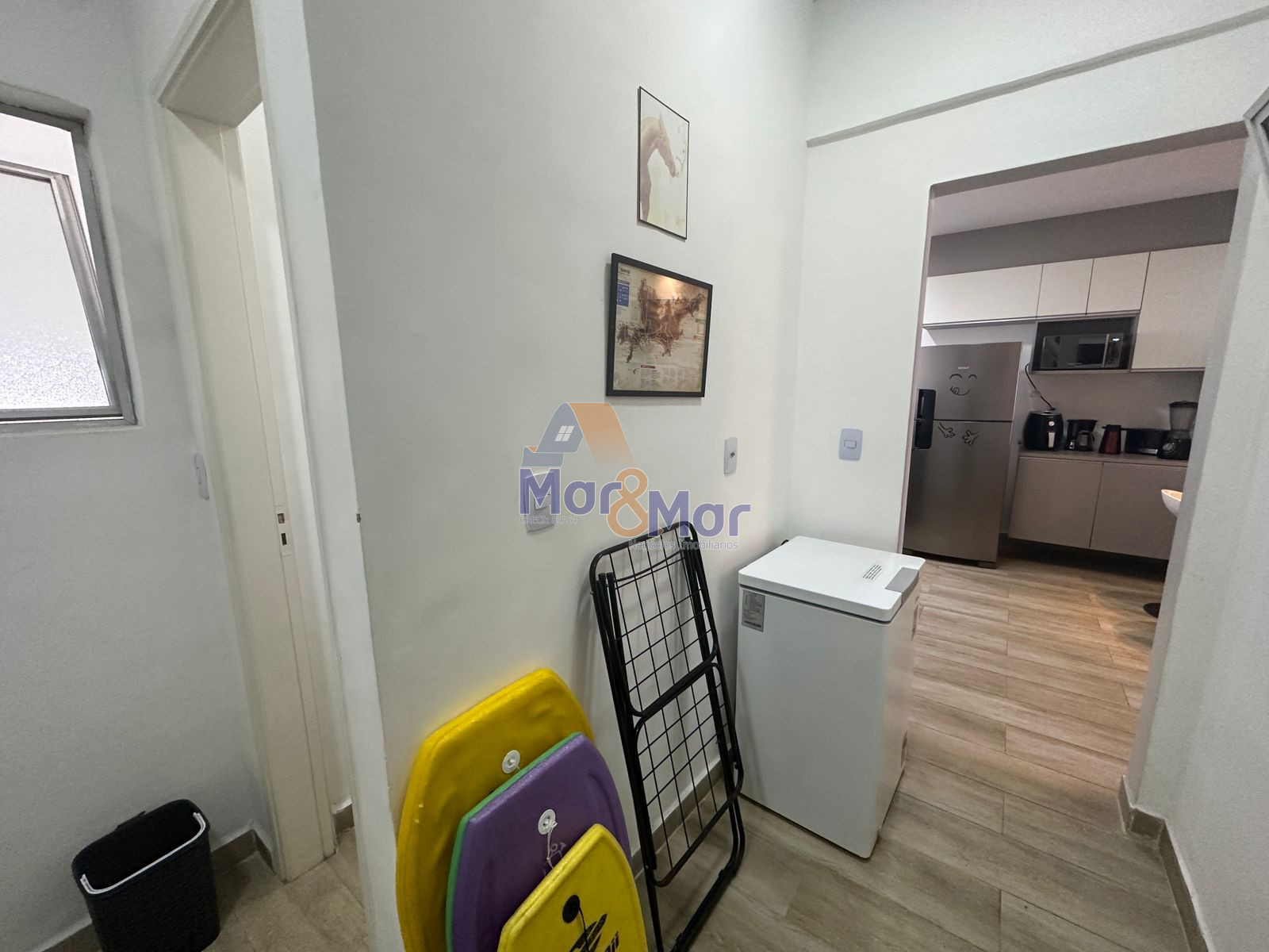 Apartamento na Praia das Pitangueiras, Guarujá - SP