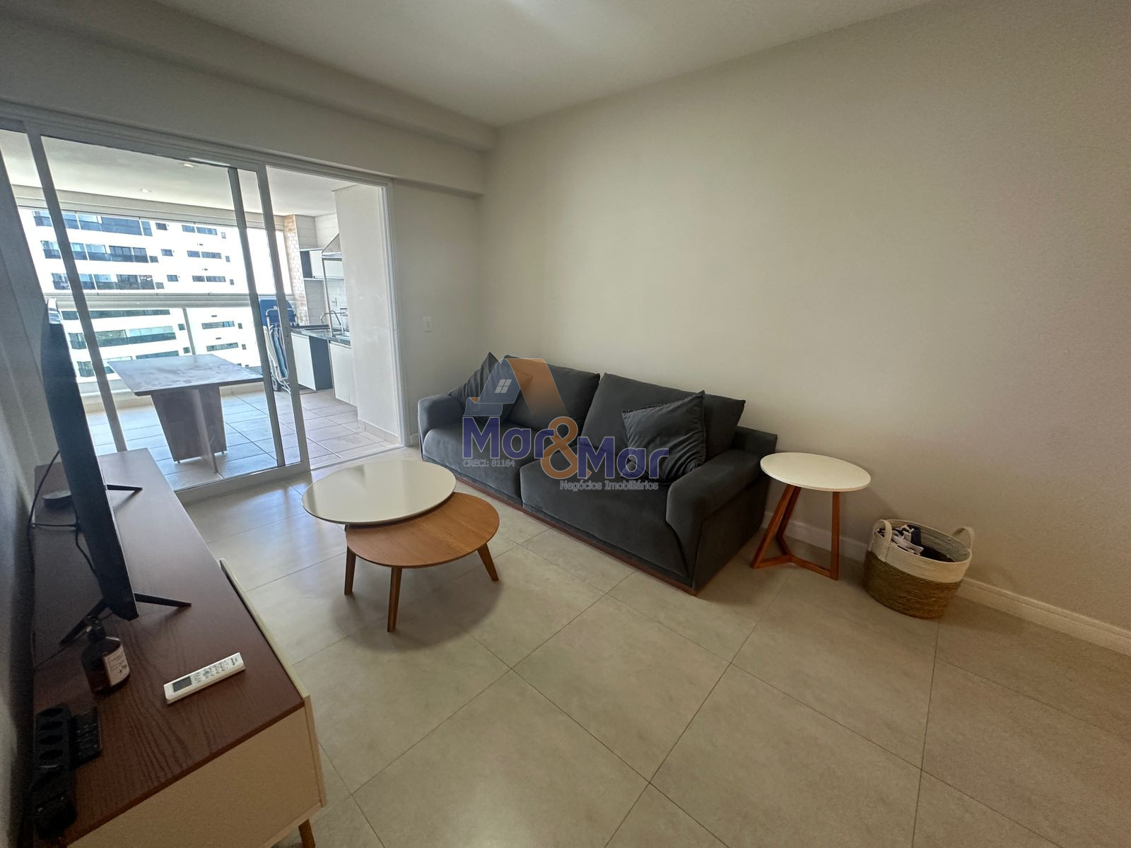 Apartamento na Praia das Astúrias, Guarujá - SP