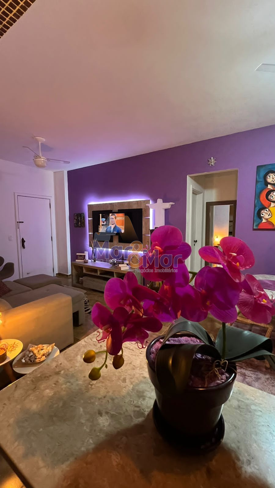 Apartamento na Praia da Enseada, Guarujá - SP