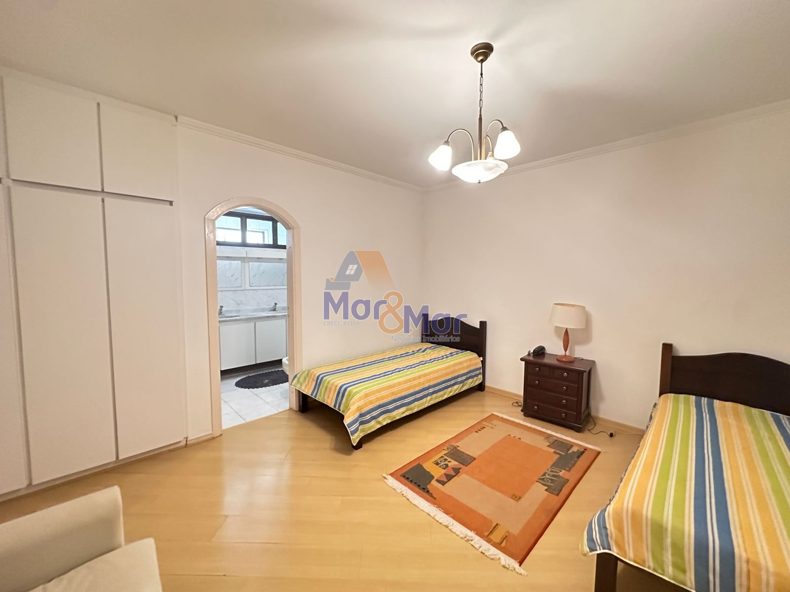 Apartamento Frente ao Mar-3-dormitorios-Pitangueiras