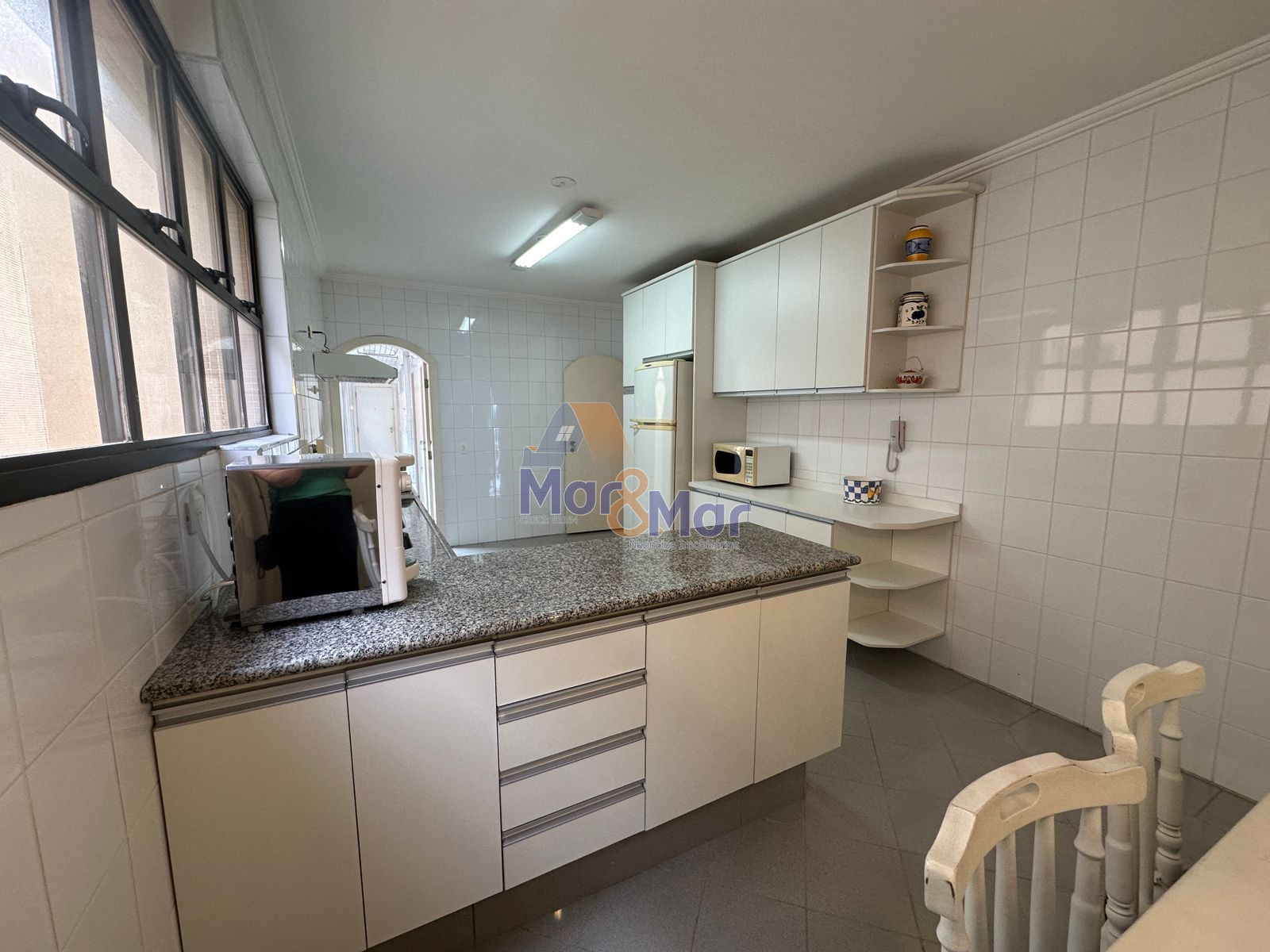 Apartamento Frente ao Mar-3-dormitorios-Pitangueiras