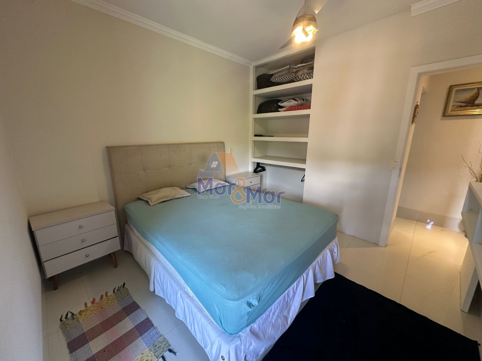 Apartamento na Praia da Enseada, Guarujá - SP