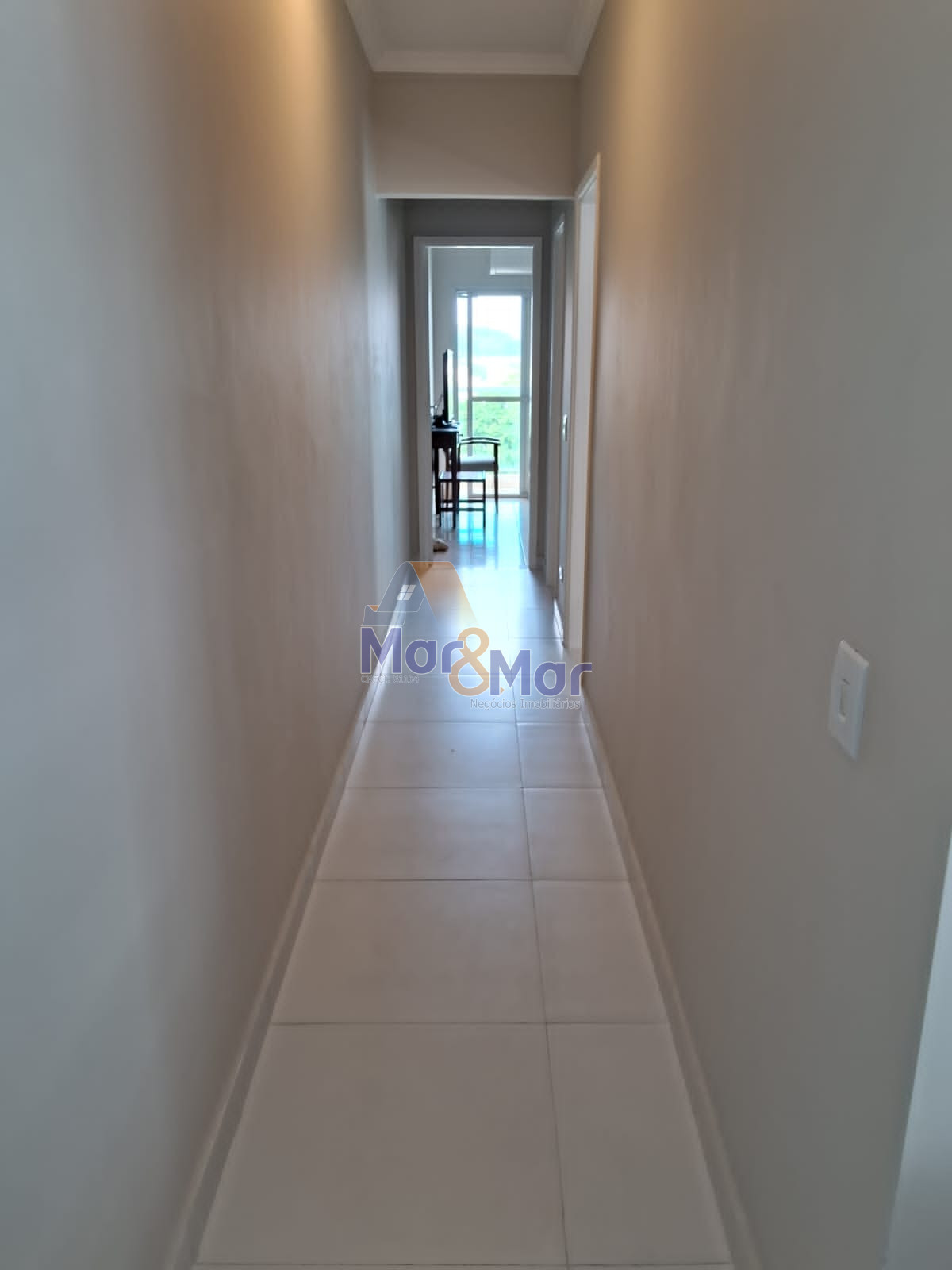 Apartamento na Praia das Astúrias, Guarujá - SP